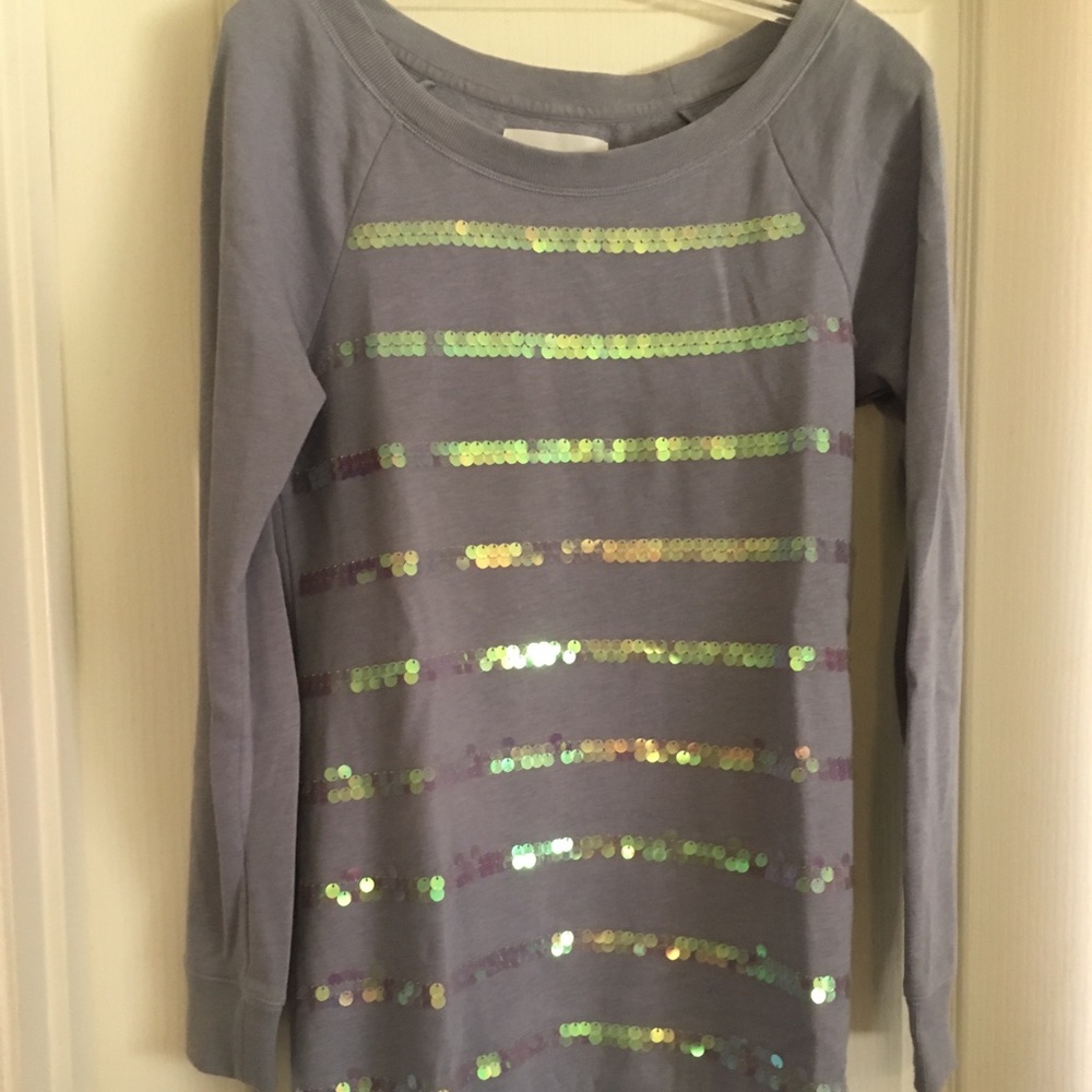 Long sweatshirt